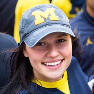 Meet your Posher, Clare